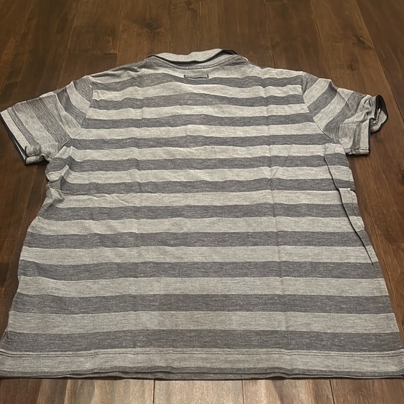 Hugo Boss Polo - Picture 5 of 7